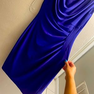 Midi dress size 4 worn ☝️ time